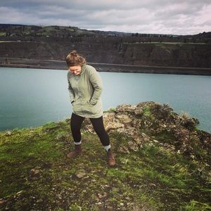 Meet your Posher, Hannah